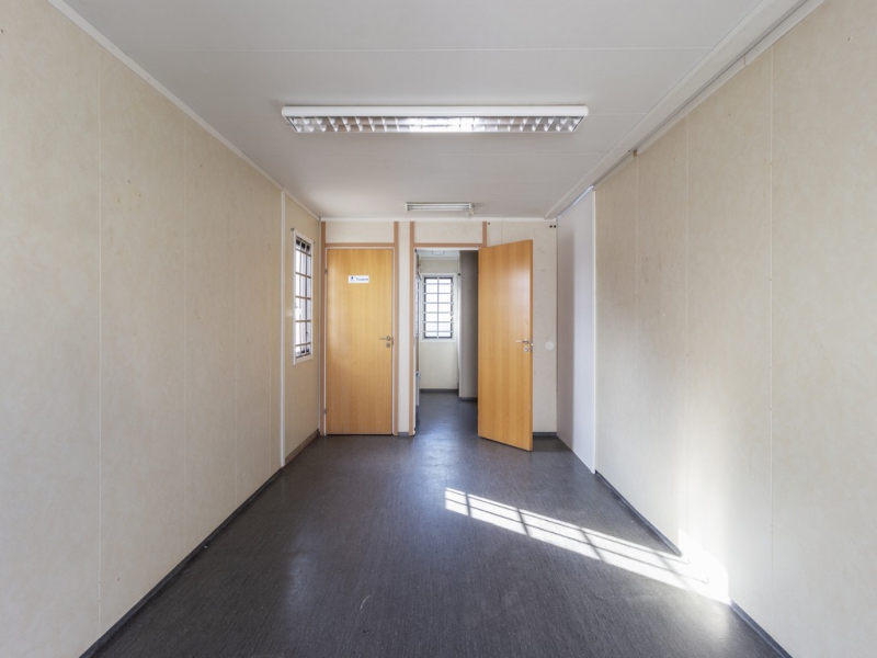 Beg. kontorsbod med WC och dusch - Bild 3
