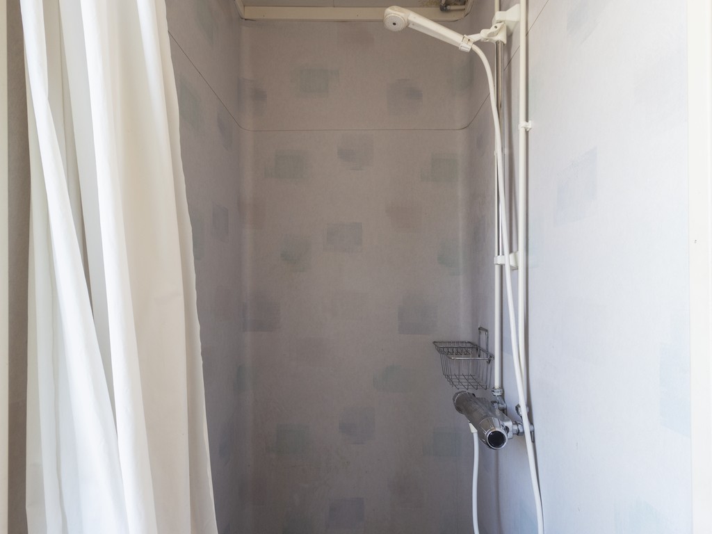 Beg. kontorsbod med WC och dusch - Bild 5