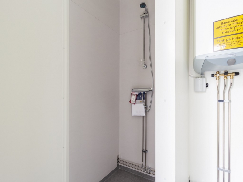 Nytillverkad bostadsbod med WC och kök - Bild 5