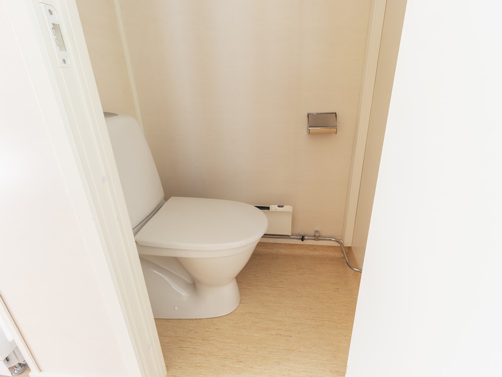 Nytillverkad 6-mans personalbod - Bild 7