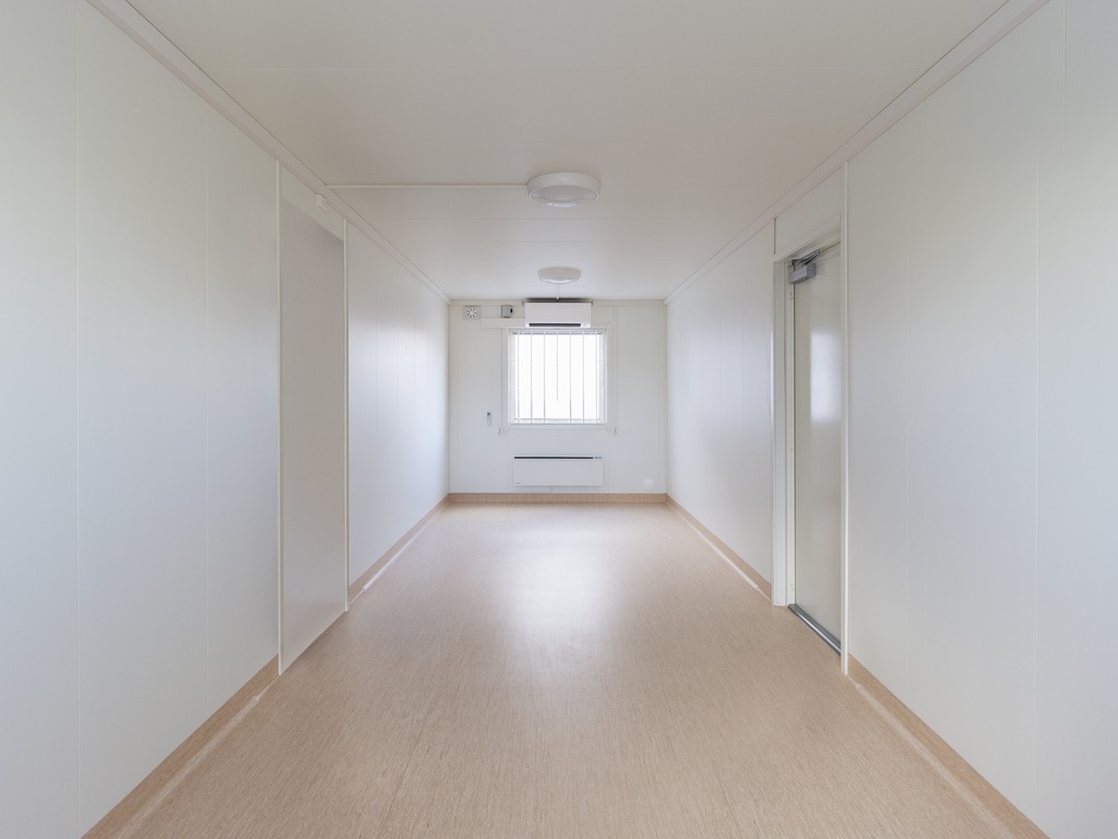 Nytillverkad kontorsbod med öppen planlösning - Bild 5