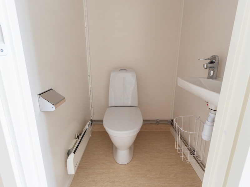 Nytillverkad entrébod med WC - Bild 7