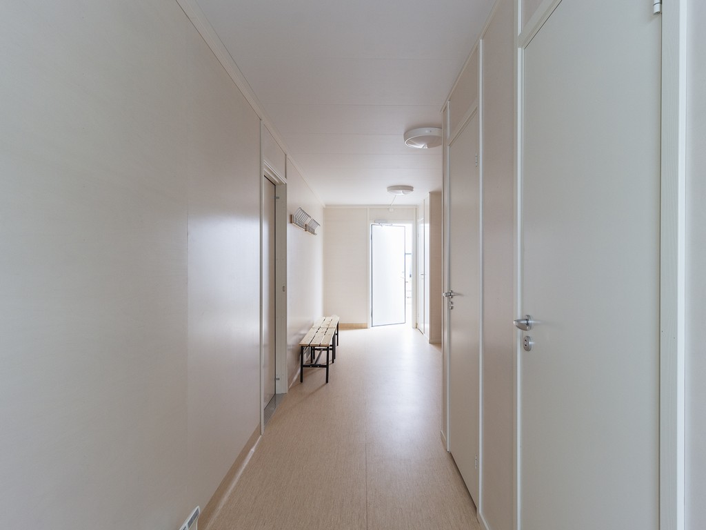 Nytillverkad entrébod med WC - Bild 8